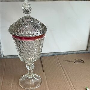 Elegant Crystal Glass Jar with Lid
